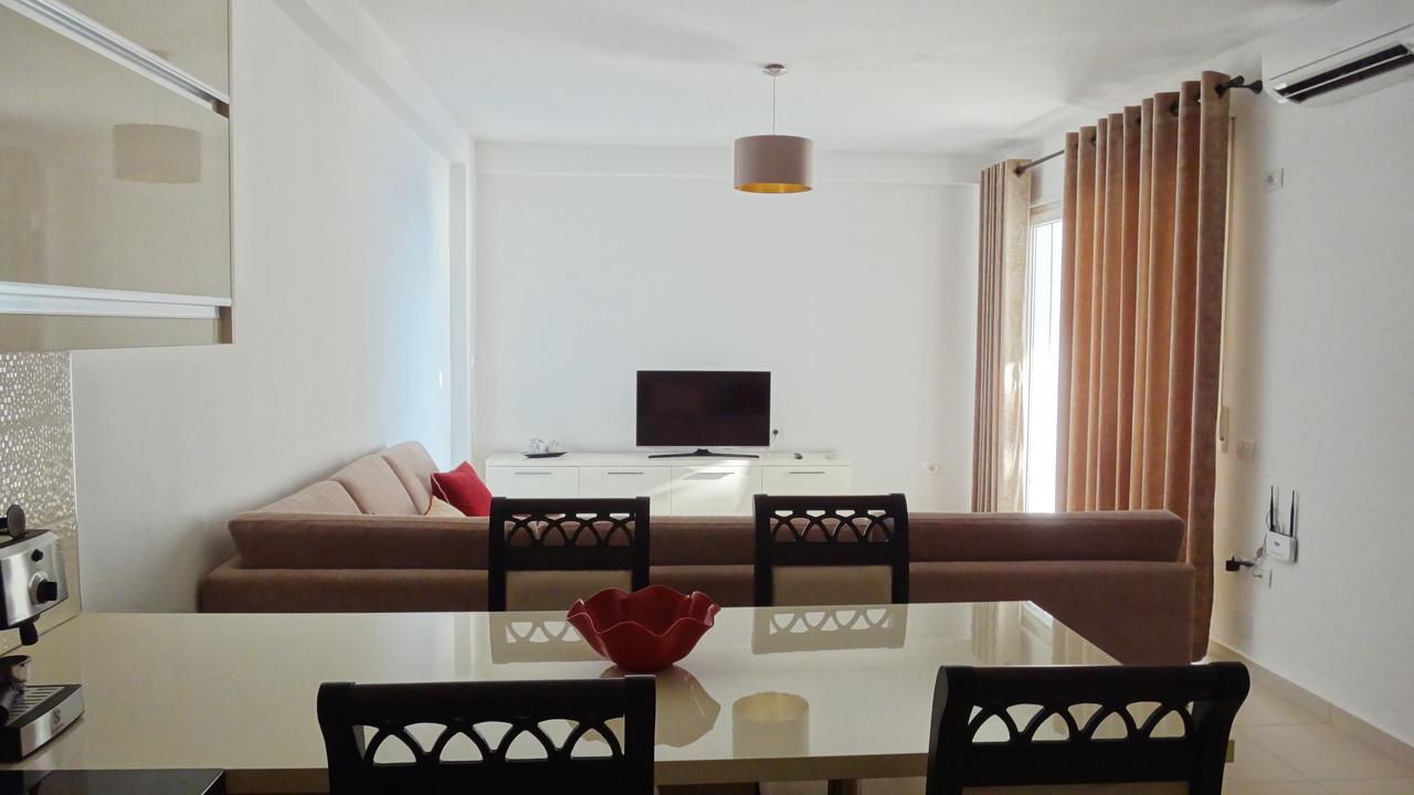 Apartments In White Residence Sarande Exterior photo