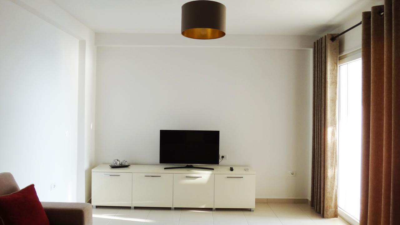 Apartments In White Residence Sarande Exterior photo
