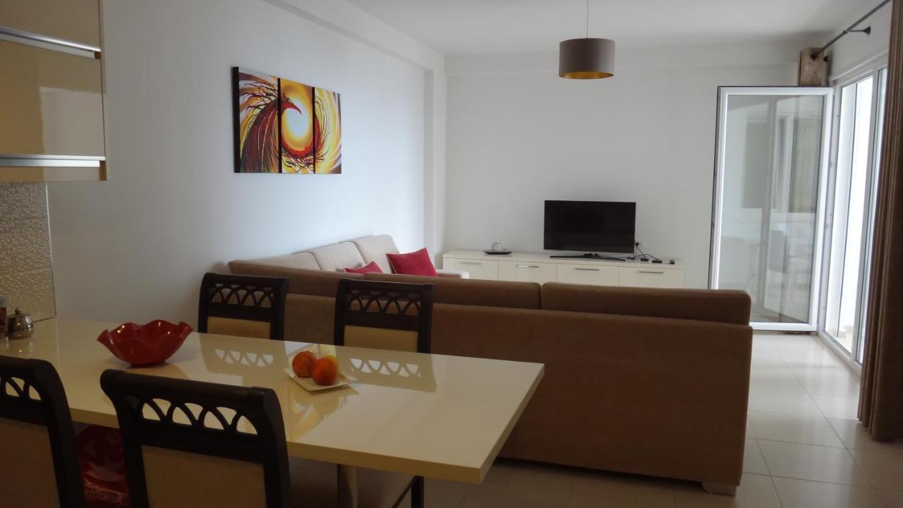 Apartments In White Residence Sarande Exterior photo